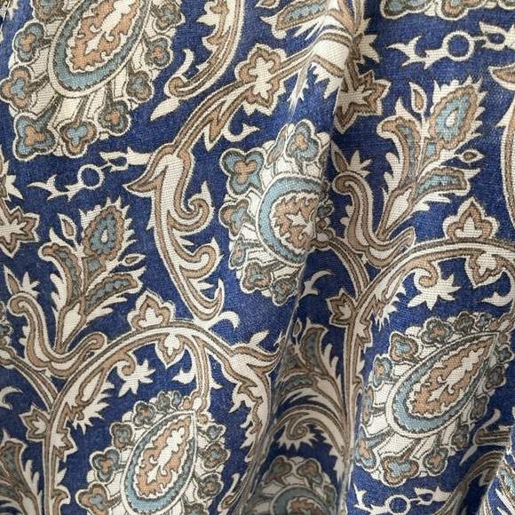 Vintage Paisley Robe - Picture 2 of 5